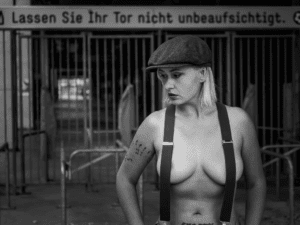_6077032